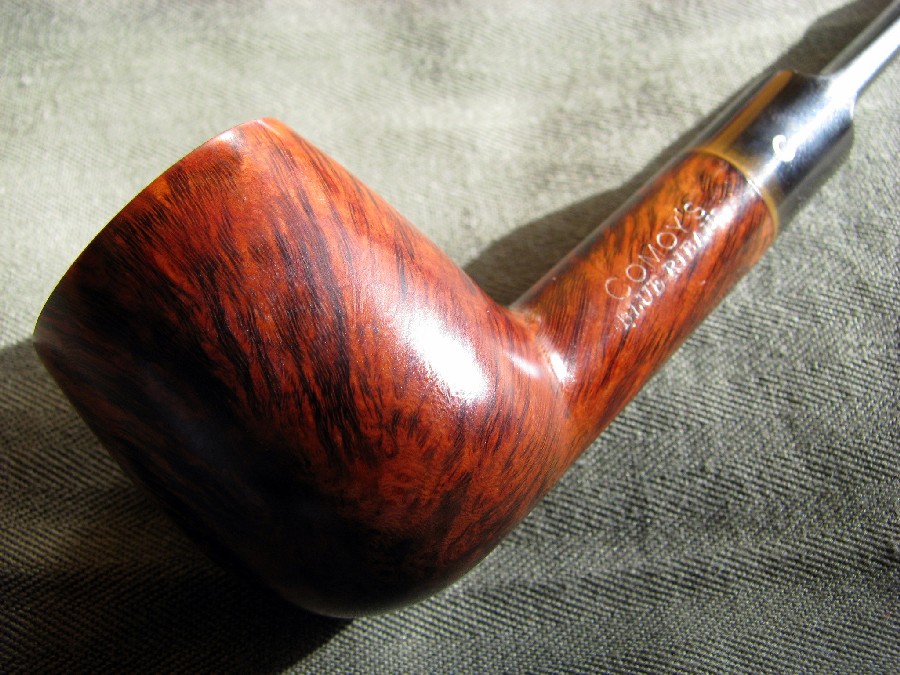 England's best pipe value Comoy Blue Riband #564